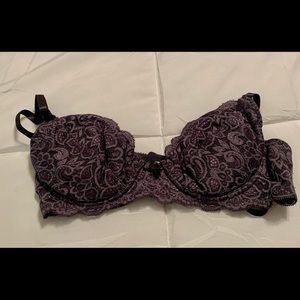 Lace bra in dark gray color. Size 36B. Adjustable strap
